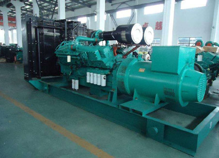 隆阳800kw康明斯柴油发电机组图片 隆阳800kw康明斯柴油发电机组图片